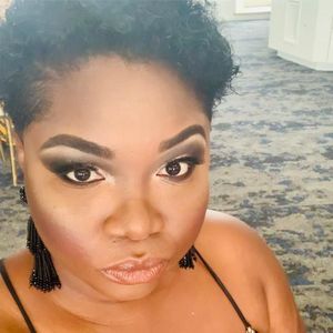 Meet your Posher, Erika